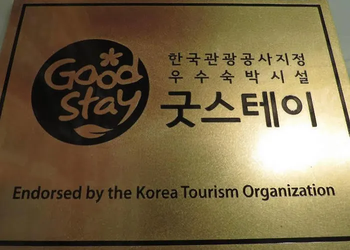 Kw Myeongdong Hotel 2*